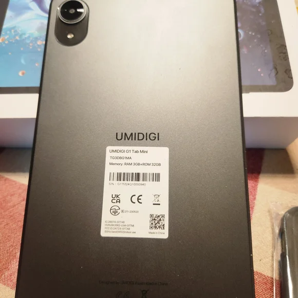 E8A Android Tablet - Gray - Picture 4 of 9